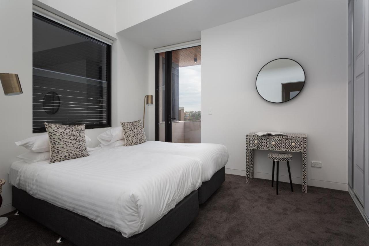 Stylish 2-Bed Apartment With Bbq Patio Near Beach ซิดนีย์ ภายนอก รูปภาพ